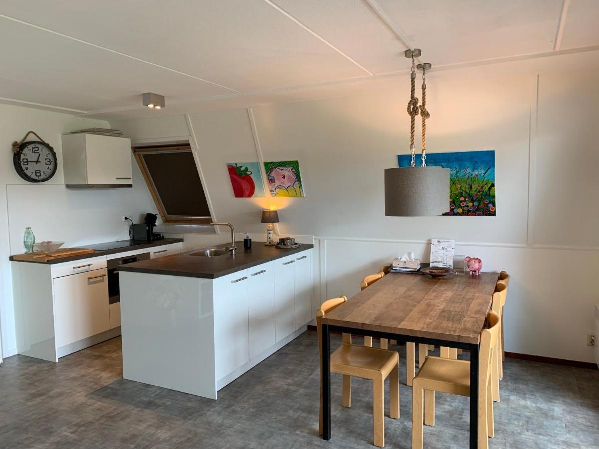 Waddenresidentie Ameland Nummer vier Buren  Buitenkant foto